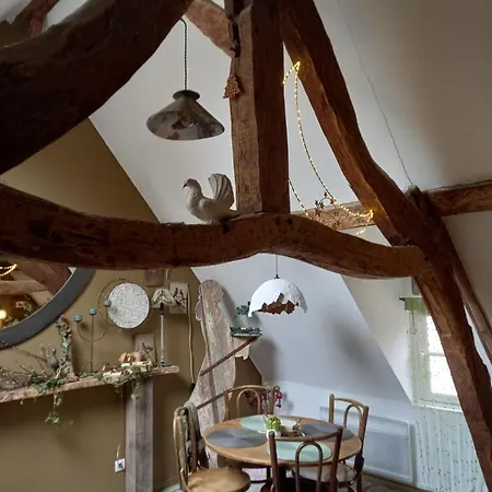 Le Refuge De Dame B Апартаменты